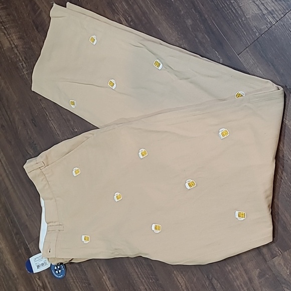 Castaway Clothing Nantucket Khaki Chino Pant Embroidered Beer Mugs 40 NWT - Picture 4 of 8